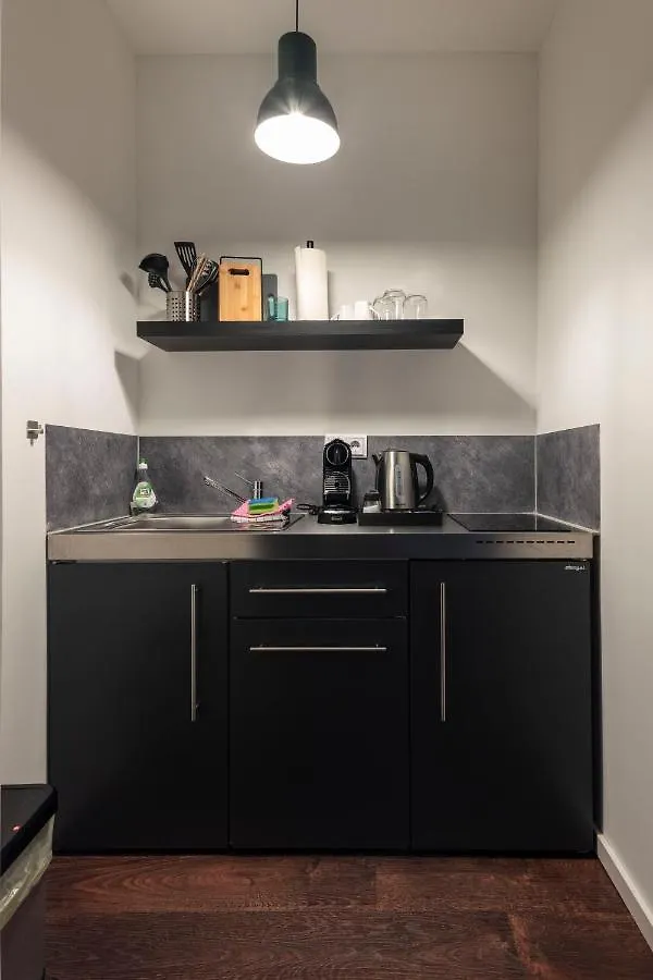 Central Apartment In Heart Of Berlino